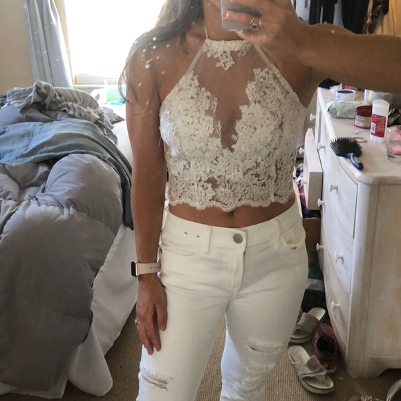 Embroidered Mesh halter crop top - Picture 5 of 5